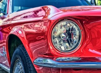 Ile biegów ma Mustang? Ile biegów ma Mustang?