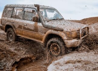 Ile waży pajero 2? Ile waży pajero 2?